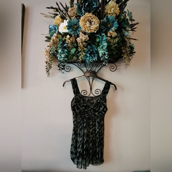 Express Hunter Green/Tan & Black Sleeveless Sheer Blouse. - Picture 4 of 5